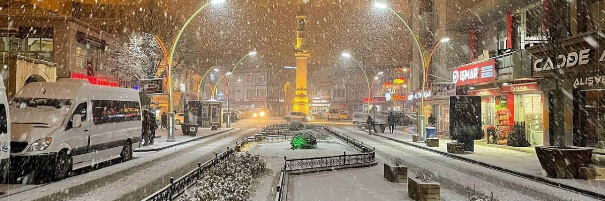 Beyaz örtü kapıyı çaldı