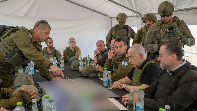 Netanyahu, Gazze'yi ikiye bölen Netzarim Koridoru'na gitti