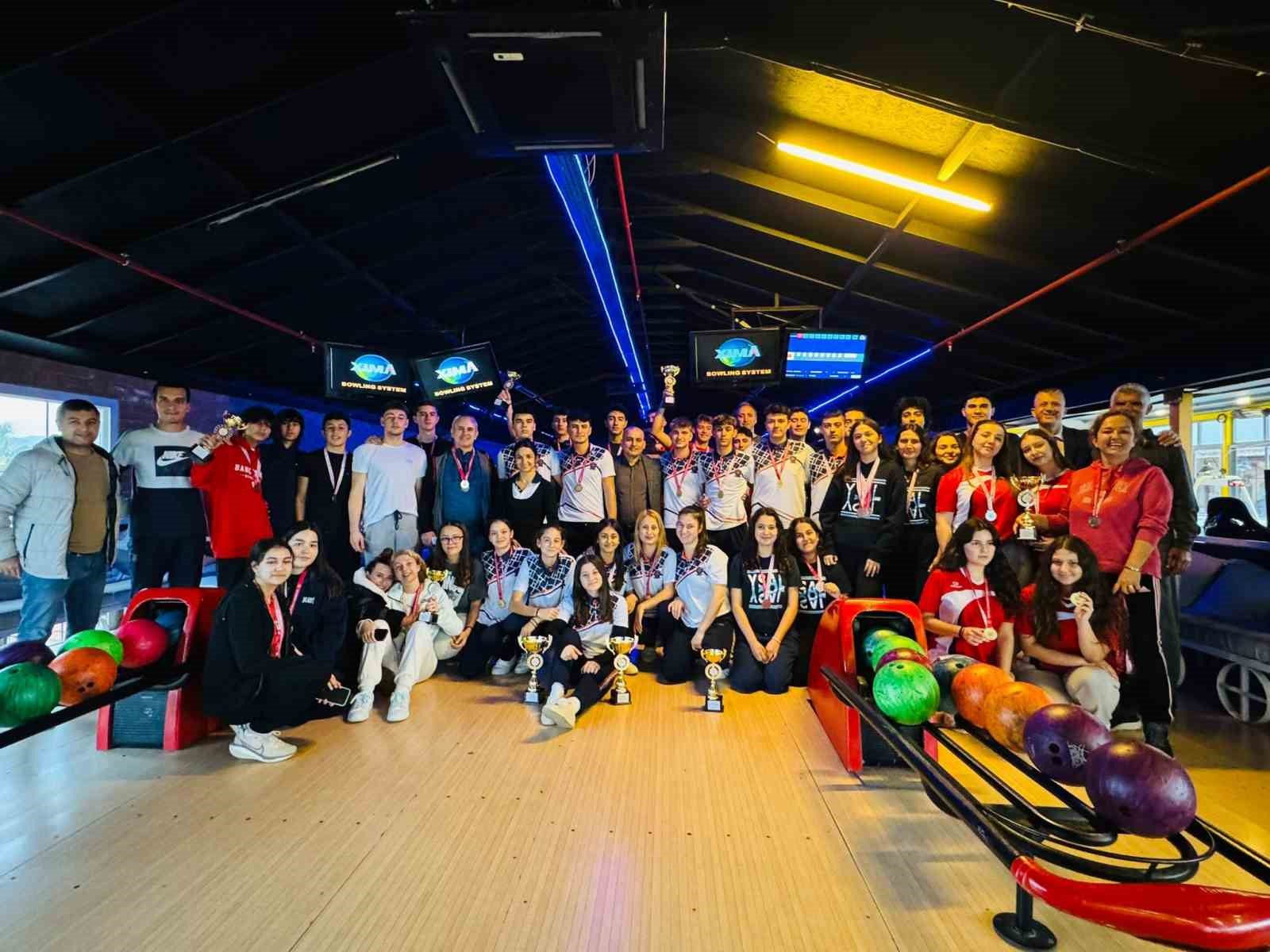 Aydın’da bowling müsabakaları sona erdi
