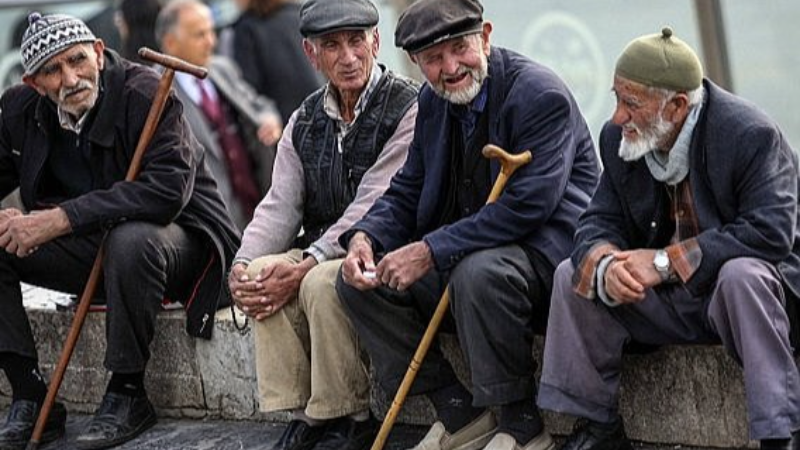 Zam Bekleyen Emekliler İçin Hayal Kırıklığı: 3,5 Milyon Kişi Boş Bekleyebilir